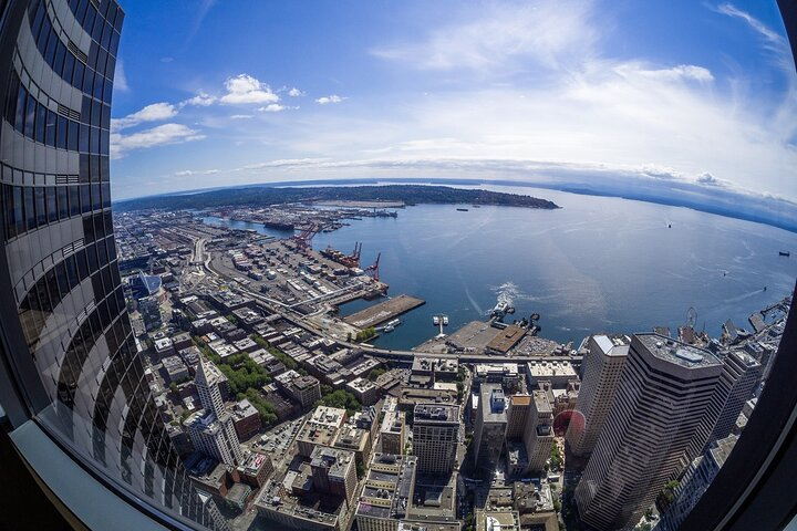 Seattle Sights: From Skyline Peaks to Aged Alleys - Private - Photo 1 of 6